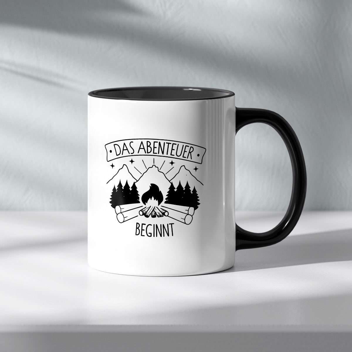 DAS ABENTEUER BEGINNT - TASSE