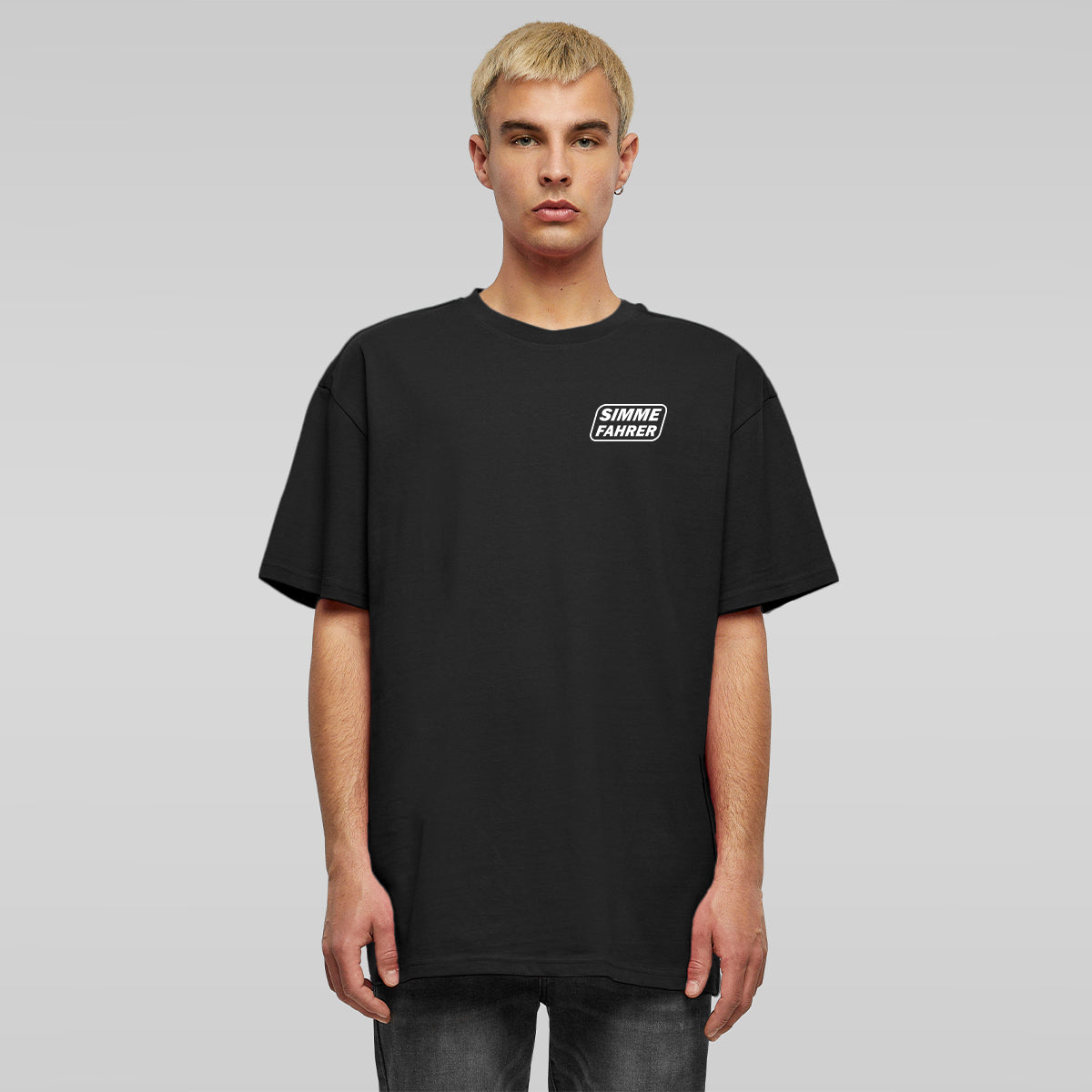SIMMEFAHRER OVERSIZE SHIRT – UNISEX IN SCHWARZ
